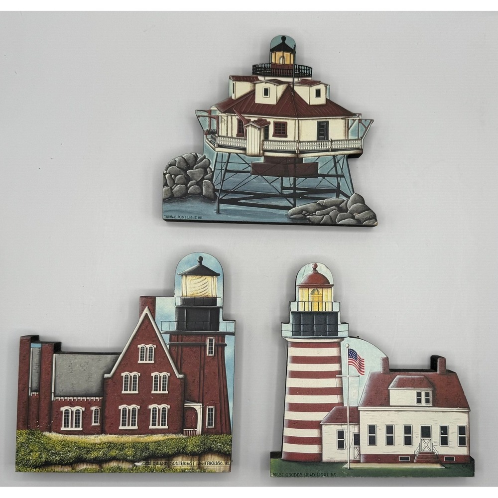Brandywine Woodcrafts Lighthouse Shelf Sitter Set 3pc Multicolor Nautical Decor